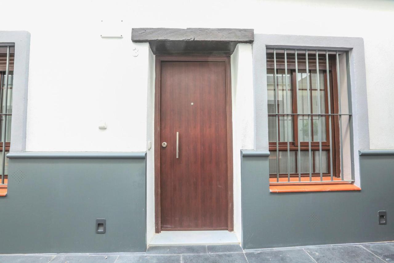 Apartamento Alfareria Seville Exterior photo