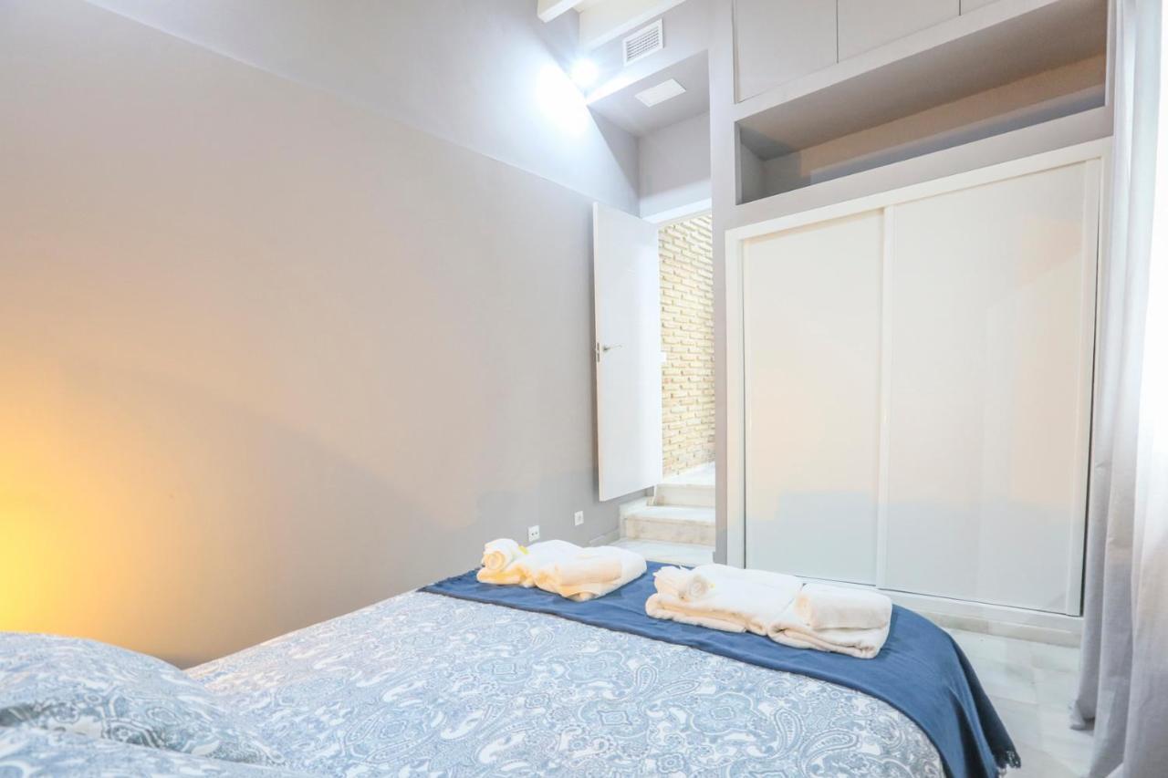 Apartamento Alfareria Seville Exterior photo