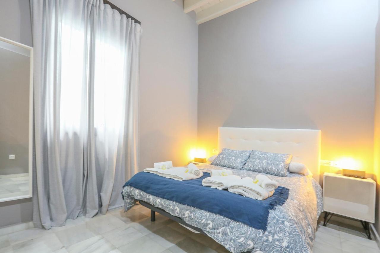Apartamento Alfareria Seville Exterior photo