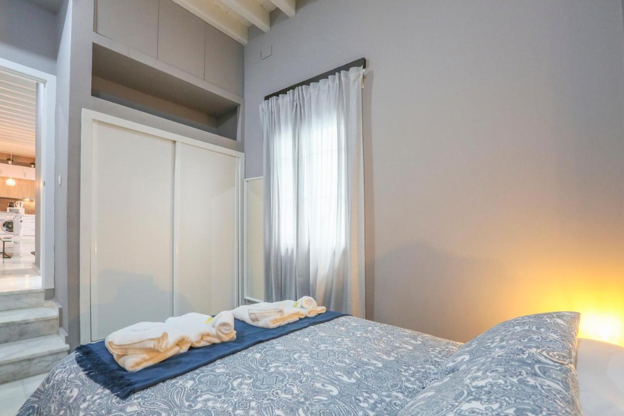 Apartamento Alfareria Seville Exterior photo